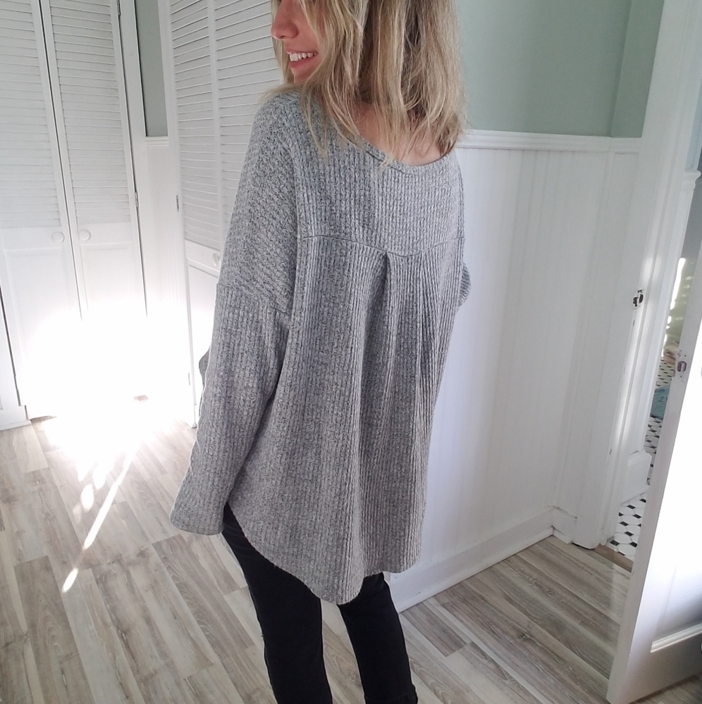 NWOT Forever 21 long sleeve - Picture 2 of 8